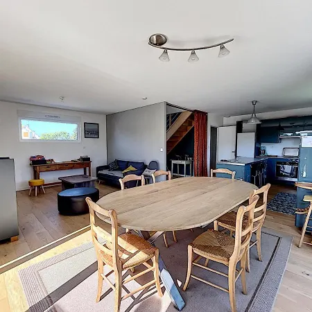 Moderne Au Calme, Terrasse, Jardin Clos, A 500m De La De Kairon, Proche Commerces Et Loisirs - Fr-1-361-372 Tatil Evi