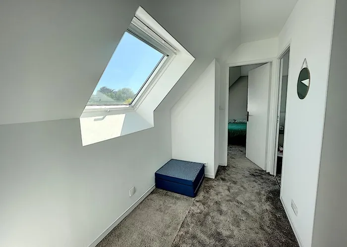 Moderne Au Calme, Terrasse, Jardin Clos, A 500m De La De Kairon, Proche Commerces Et Loisirs - Fr-1-361-372 * Saint-Pair-sur-Mer