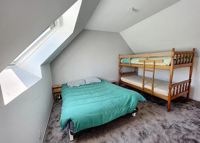 Moderne Au Calme, Terrasse, Jardin Clos, A 500m De La De Kairon, Proche Commerces Et Loisirs - Fr-1-361-372